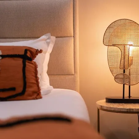 Palm Hotell 4*