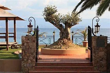 Palm Hotel