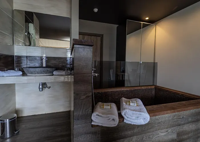 Palm מלון אז'אקסיו