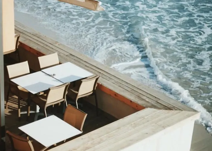 Palm מלון אז'אקסיו